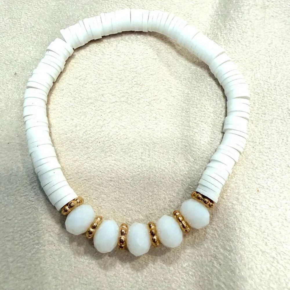 NWOT Vivian Seven Handmade Clay Disc Beaded Stretch Bracelet White Gold